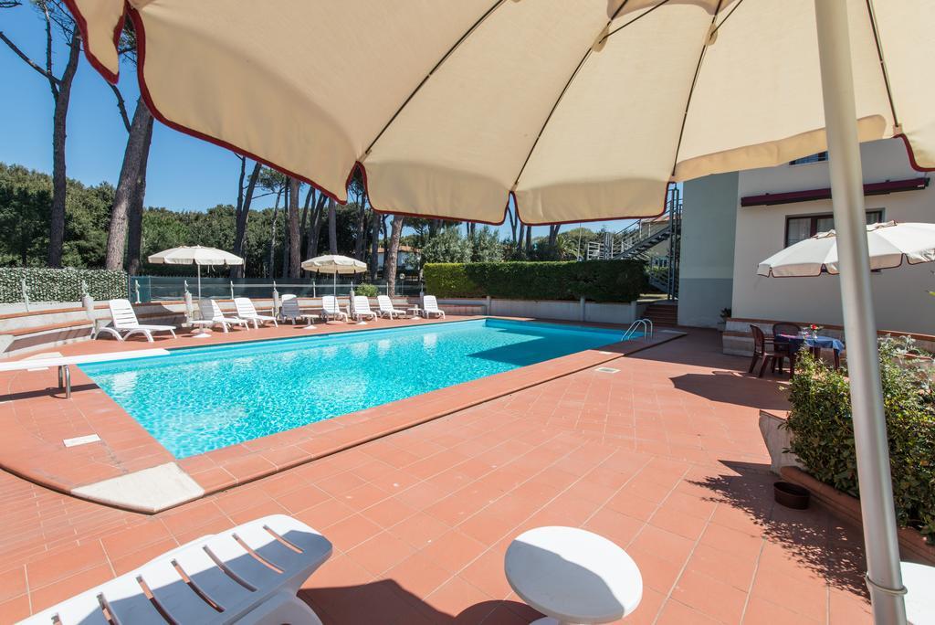 Hotel Kon Tiki San Vincenzo Dış mekan fotoğraf