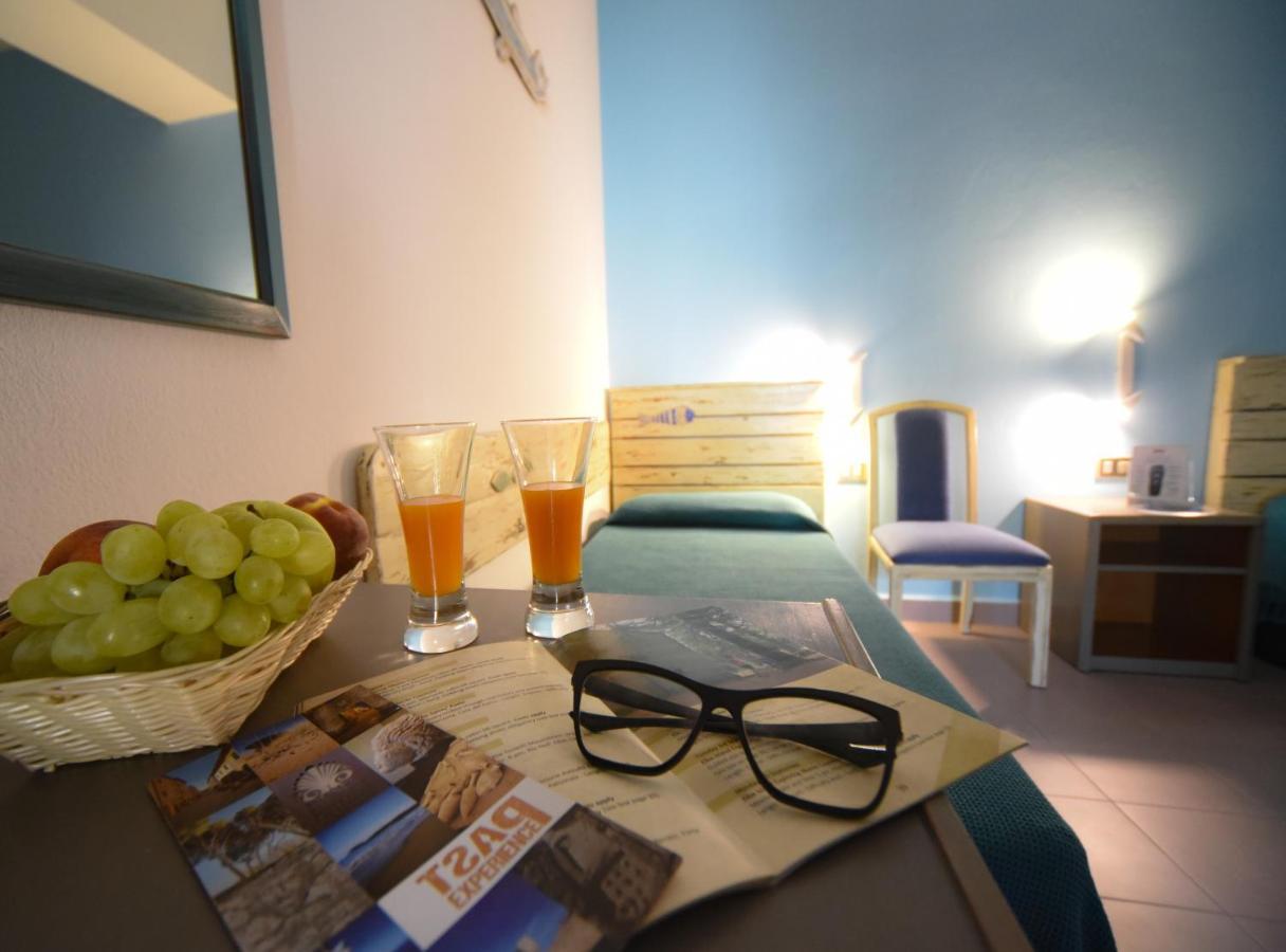 Hotel Kon Tiki San Vincenzo Dış mekan fotoğraf