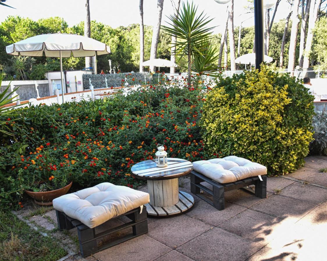 Hotel Kon Tiki San Vincenzo Dış mekan fotoğraf
